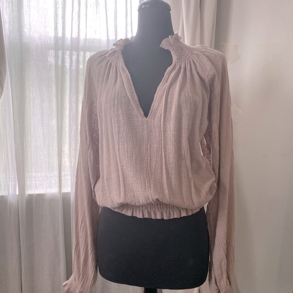 Peasant blouse with cinched smocking waist - Picture 1 of 1